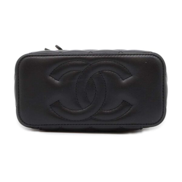 9630574 03 Chanel Matelasse Vanity Lambskin Shoulder Bag Black