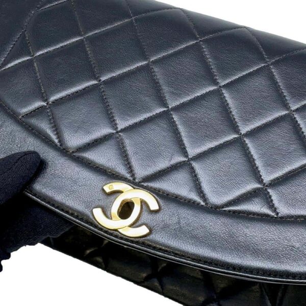 9685475 12 Chanel Diana Matelasse Lambskin Shoulder Bag Black