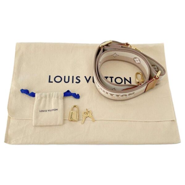 9686564 17 Louis Vuitton Speedy Bandouliere 20 Monogram Handbag