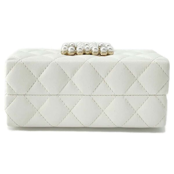 9718715 03 Chanel Cocomark Matelasse Lambskin Clutch