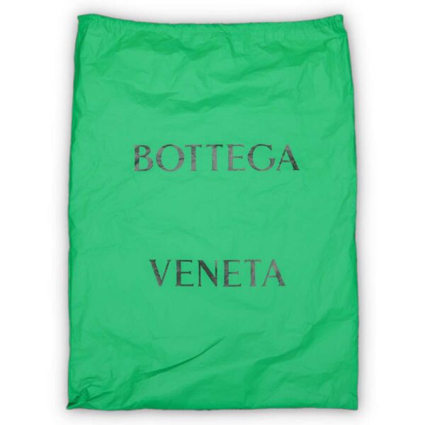 9720480 15 Bottega Veneta The Arco Large Rubber Tote Bag