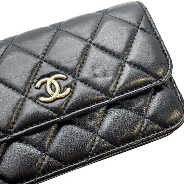 9733879 07 Chanel Pearl Chain Matelasse Coco Mark Lambskin Wallet Black