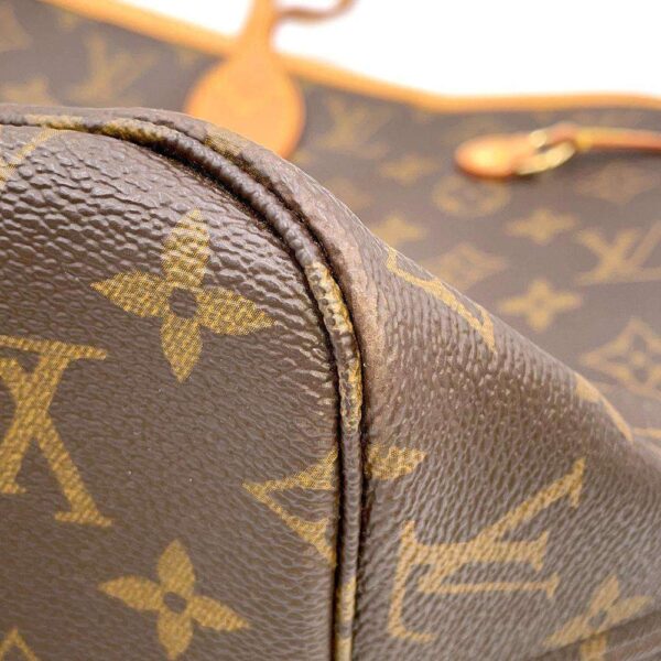 9738317 06 Louis Vuitton Neverfull MM Monogram Tote Bag