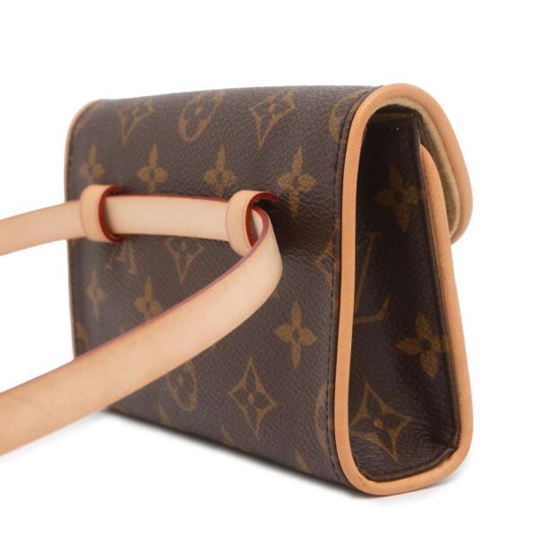 9739628 02 Louis Vuitton Pochette Florentine Monogram Waist Pouch