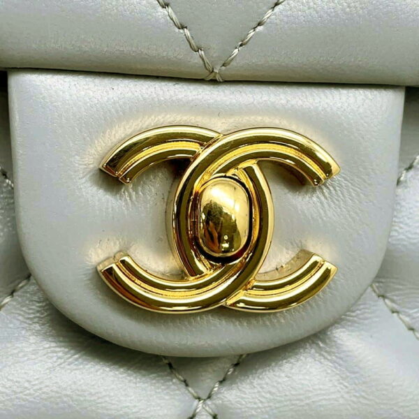 9747036 12 Chanel Matelasse Coco Mark Shiny Lambskin Top Handle Small Chain Shoulder Bag