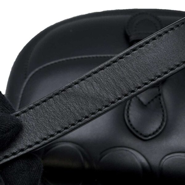 9749634 12 Gucci Embossed Buckle Leather Shoulder Bag Black