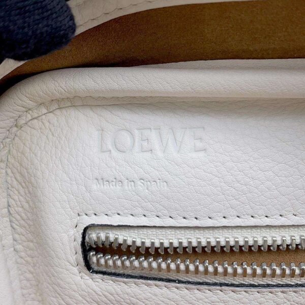 9750012 17 Loewe Amazona 75 Leather 2way Shoulder Bag White