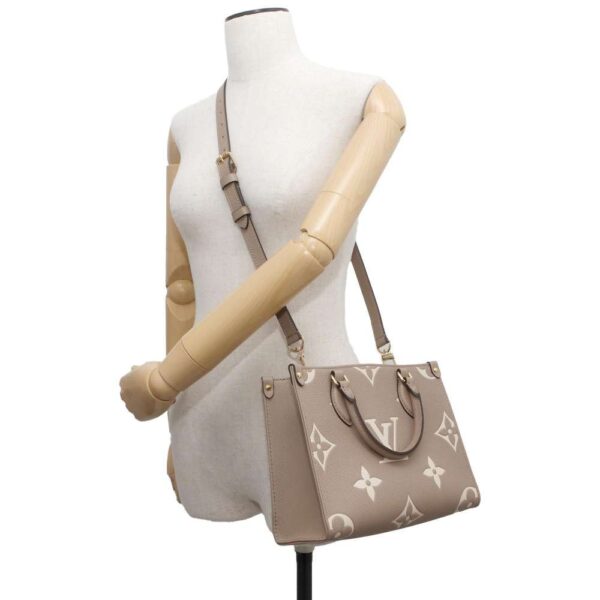 9751293 05 Louis Vuitton On the Go PM Monogram Empreinte Handbag 2way