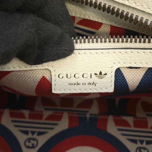 9752092 13 Gucci Adidas Collaboration Leather Bag White Black