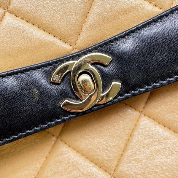 9753426 12 Chanel Matelasse Coco Mark Lambskin Shoulder Bag Black