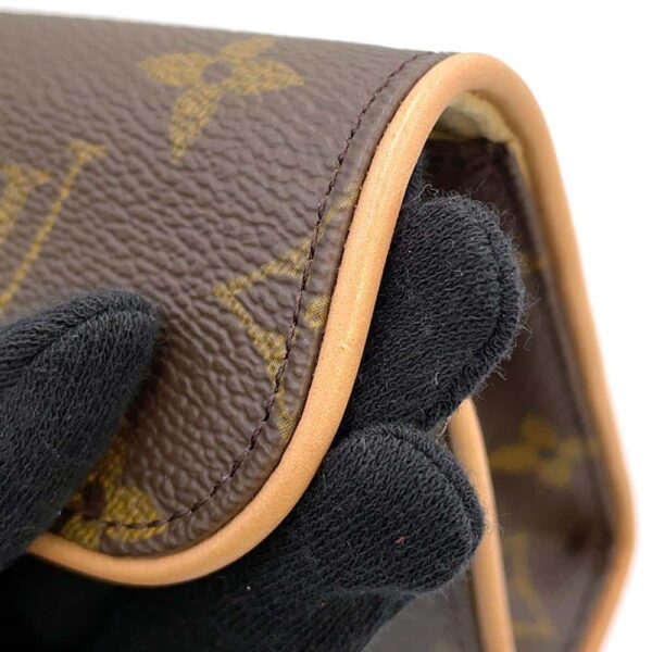 9755543 09 Louis Vuitton Pochette Florentine Monogram Waist Pouch