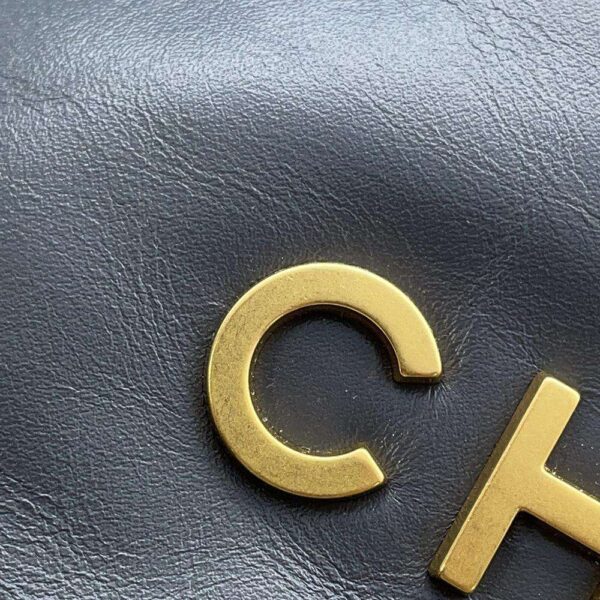 9757233 07 Chanel 22 Small Shiny Calfskin Shoulder Bag with Pouch