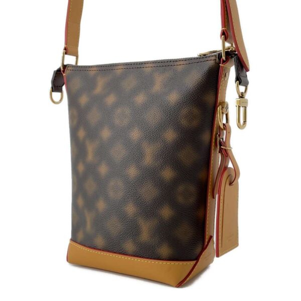 9758971 02 Louis Vuitton Monogram Hobo Cruiser PM Shoulder Bag