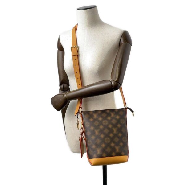 9758971 04 Louis Vuitton Monogram Hobo Cruiser PM Shoulder Bag