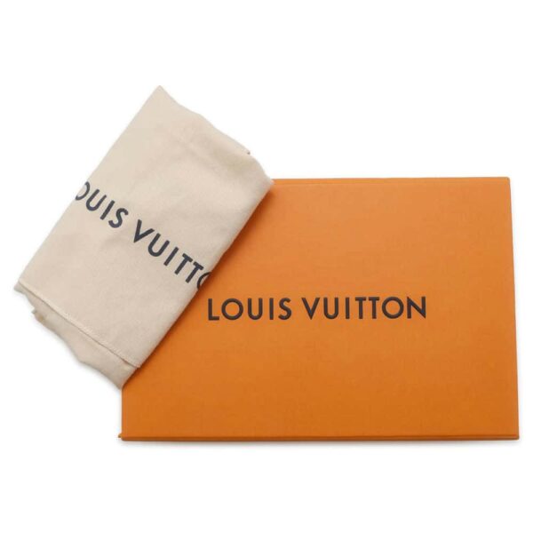 9767553 12 Louis Vuitton Monogram Boite Camille MM Accessory Case