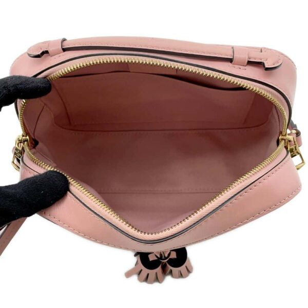 9769373 05 Louis Vuitton Saintonge Monogram Shoulder Bag Pink