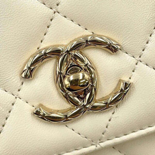 9772779 09 Chanel Cocomark Matelasse Top Handle Lambskin 2way Chain Shoulder Bag White