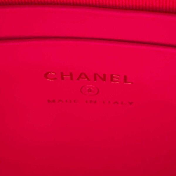 9776999 09 Chanel Matelasse Mini Caviar Skin Backpack