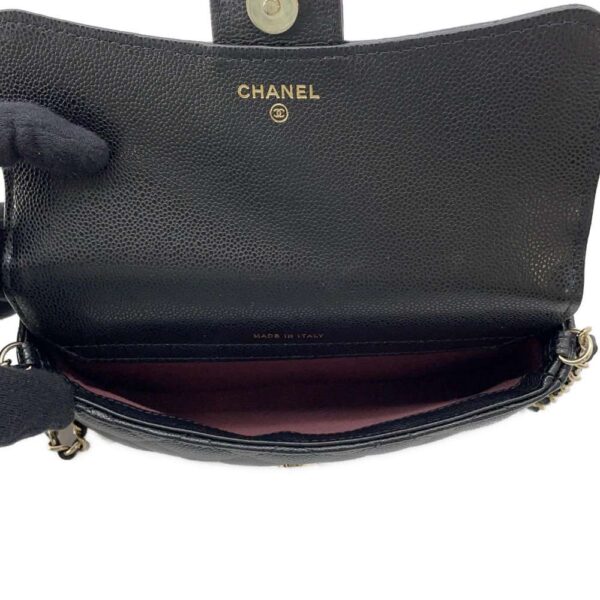 9779860 05 Chanel Matelasse Coco Mark Caviar Skin Flap Phone Case Chain Shoulder Bag Black