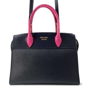 9792418 01 Celine 16 Bucket Calf Gold Metal Fittings Black