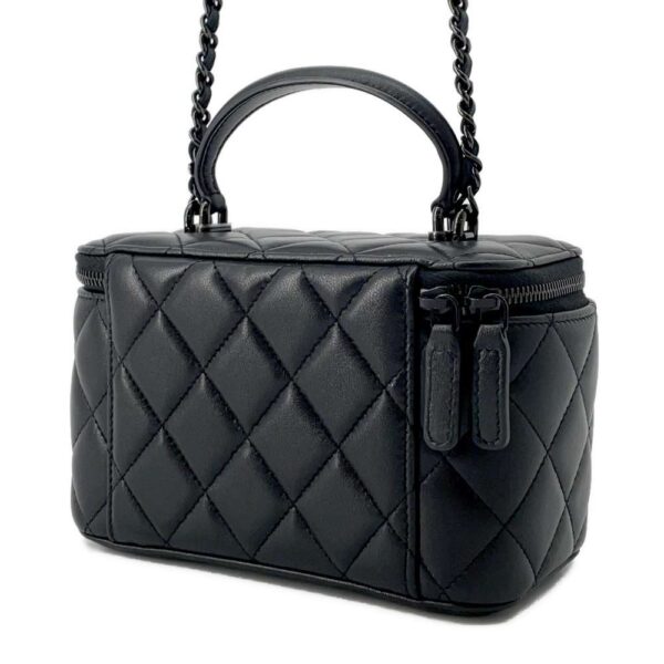 9812727 02 Chanel Matelasse Coco Mark Vanity Case Lambskin Bag Black