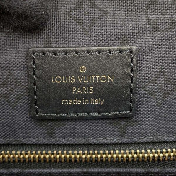 9817050 14 Louis Vuitton On The Go GM Monogram Giant Tote Bag