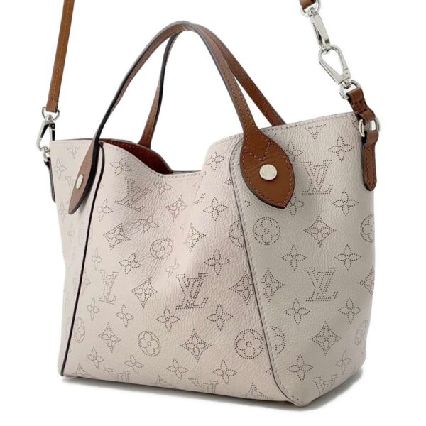 9817180 02 Louis Vuitton Hina PM Monogram Mahina Handbag Greige