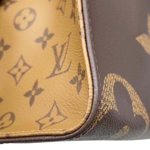 9817470 13 Louis Vuitton Monogram Reverse Giant On The Go MM Handbag