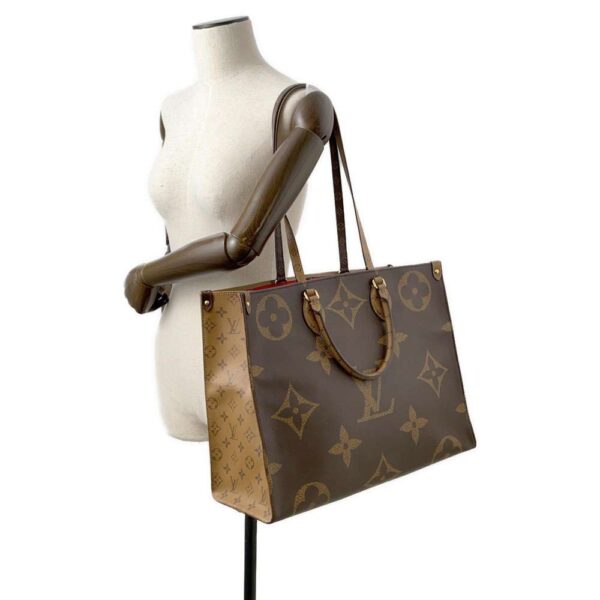 9820418 05 Louis Vuitton On the Go GM Monogram Reverse Giant Tote Bag 2way