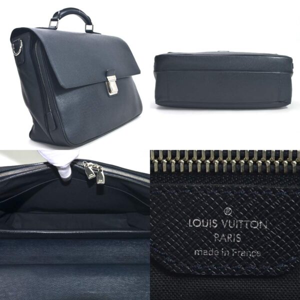 98712a 1 Louis Vuitton Vasili GM 2Way Bag Taiga Leather Navy Blue