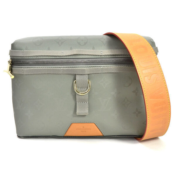 99276g Louis Vuitton Messenger PM Monogram Titanium Canvas Shoulder Bag Gray