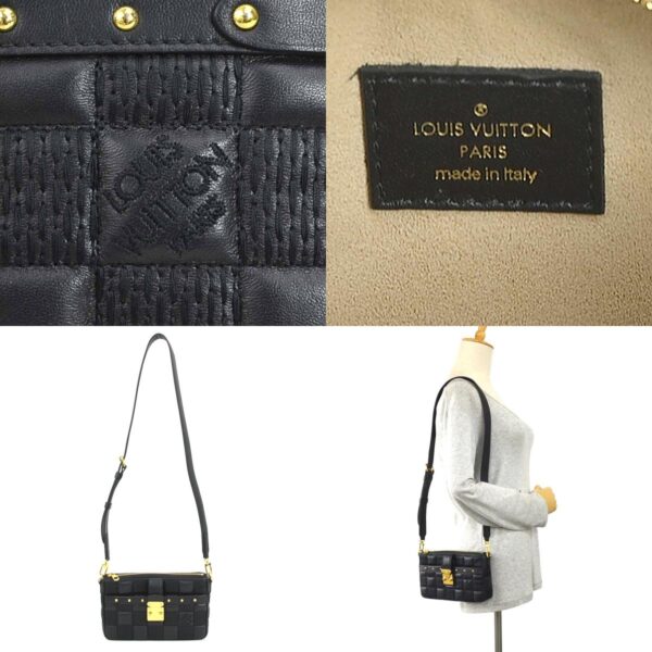 99934f 13 c Louis Vuitton Pochette Troca Leather Shoulder Bag Black