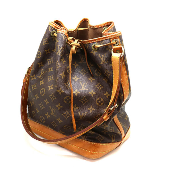 a21 1116 1 Louis Vuitton Noe Shoulder Bag Monogram Canvas Brown