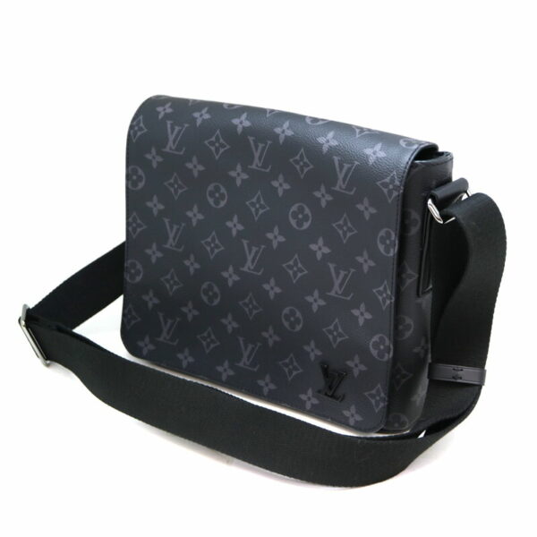 a21 2264 1 Louis Vuitton District PM NM Shoulder Bag Monogram Eclipse Gray