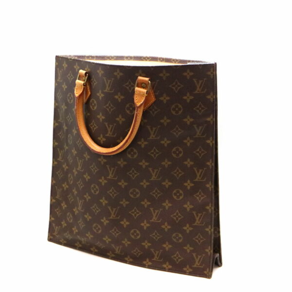 a21 3381 1 Louis Vuitton Sac Plat Monogram Canvas Handbag