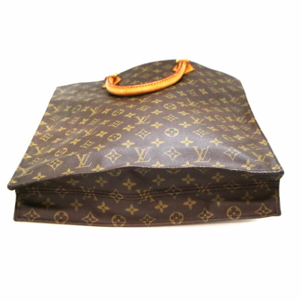 a21 3381 6 Louis Vuitton Sac Plat Monogram Canvas Handbag