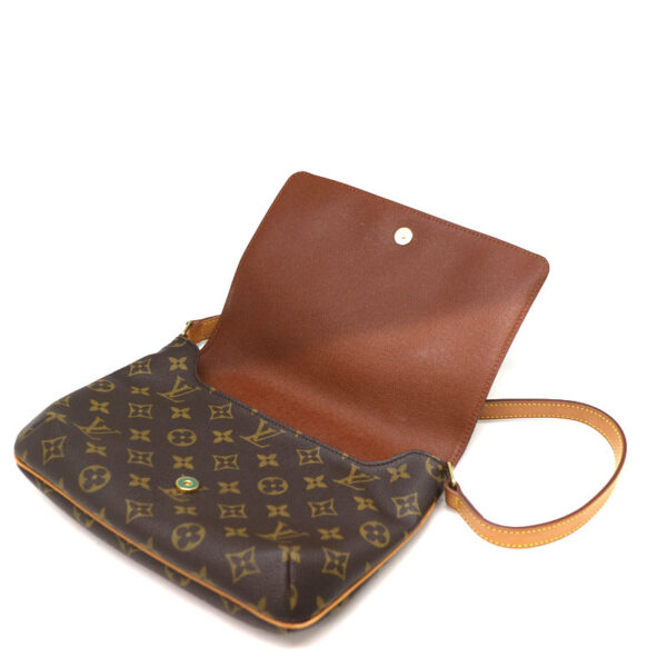 a21 3382 8 Louis Vuitton Musette Tango Shoulder Bag Monogram Brown