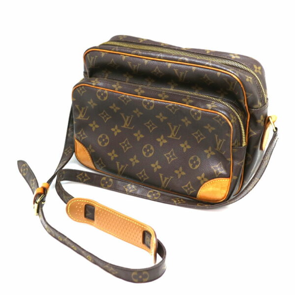 a21 3613 1 Louis Vuitton Nile Shoulder Bag Monogram Brown