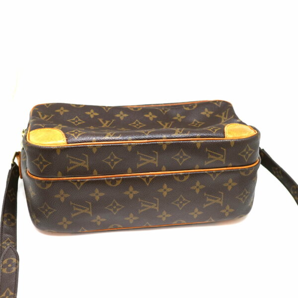 a21 3613 6 Louis Vuitton Nile Shoulder Bag Monogram Brown