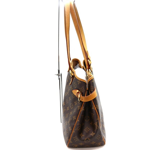 a21 392 5 Louis Vuitton Batignolles Horizontal Shoulder Bag Monogram Brown