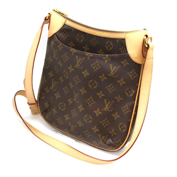 a21 4084 1 Louis Vuitton Odeon PM Shoulder Bag Monogram Brown