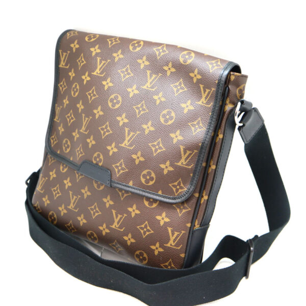 a21 450 1 Louis Vuitton Bus MM Shoulder Bag Monogram Brown