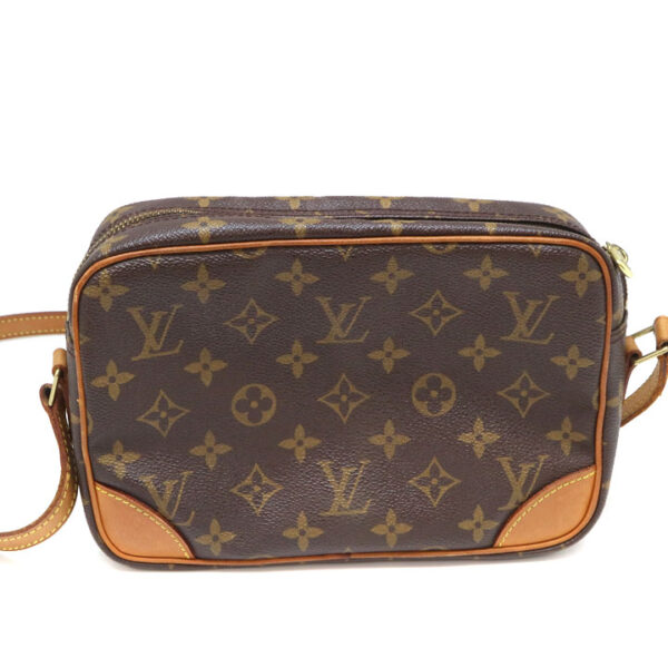 a21 4592 3 Louis Vuitton Trocadero 23 Shoulder Bag Monogram Brown