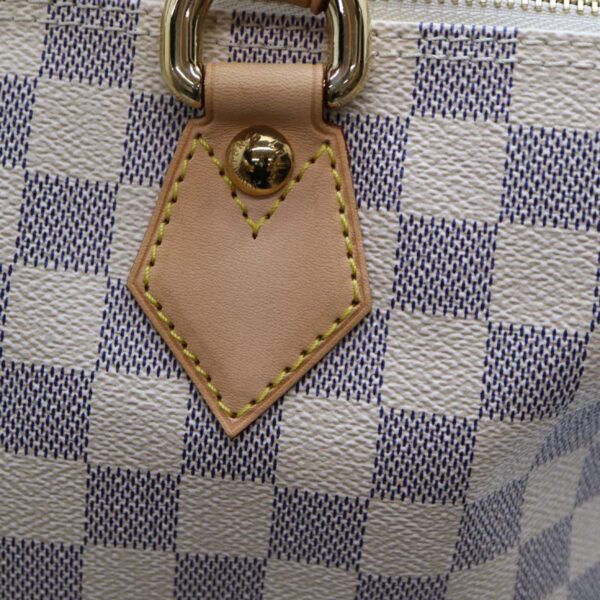 a21 4965 8 Louis Vuitton Saleya PM Handbag Damier White