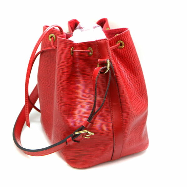 a21 6308 4 Louis Vuitton Petit Noe Shoulder Bag Epi Red