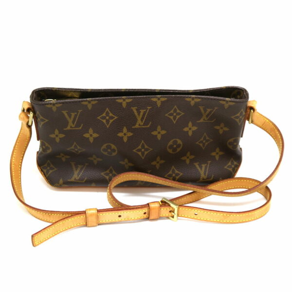 a21 6704 2 Louis Vuitton Trotter Shoulder Bag Monogram Brown