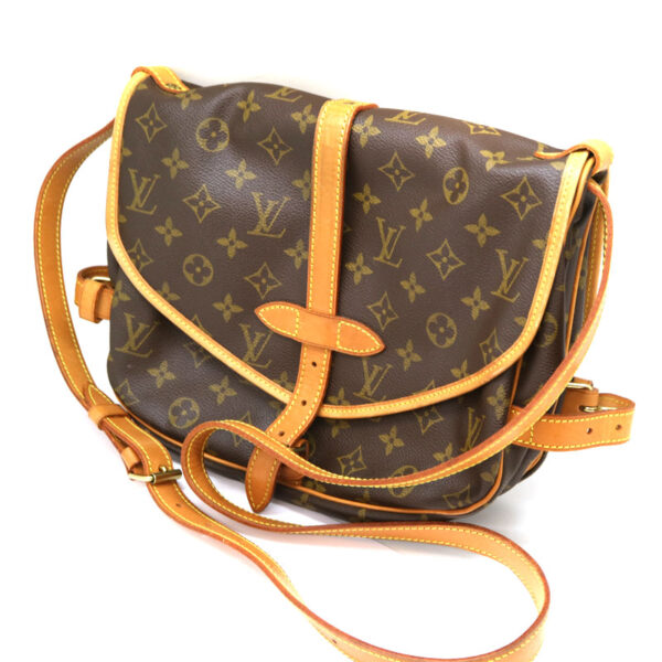 a21 713 1 Louis Vuitton Saumur 30 Shoulder Bag Monogram Brown