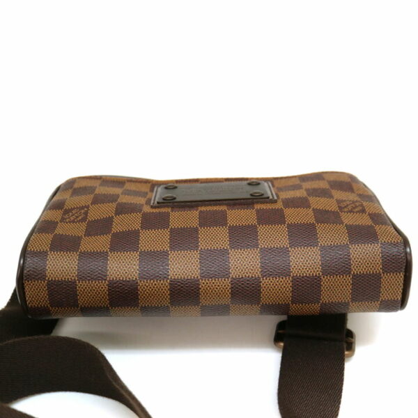 a21 8402 6 Louis Vuitton Brooklyn Body Bag Damier Brown