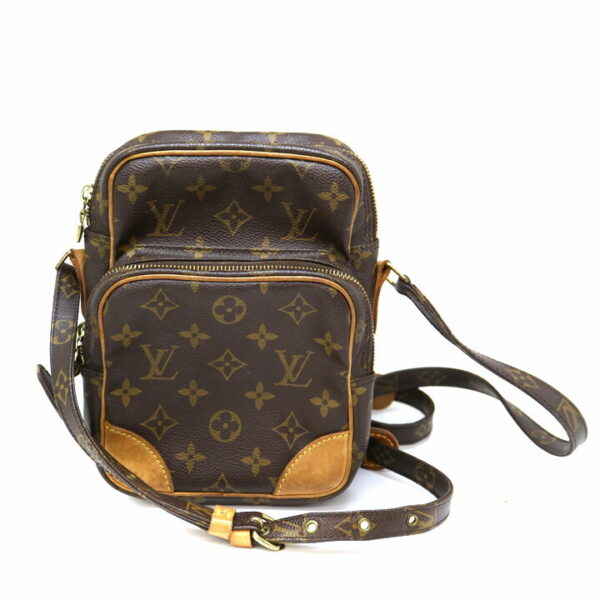 a21 8657 2 Louis Vuitton Amazon Shoulder Bag Monogram