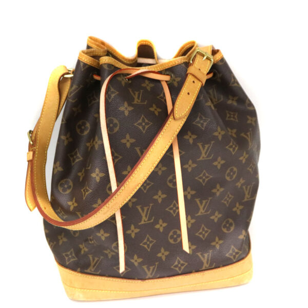 a21 8896 2 Louis Vuitton Noe Shoulder Bag Monogram Canvas Brown